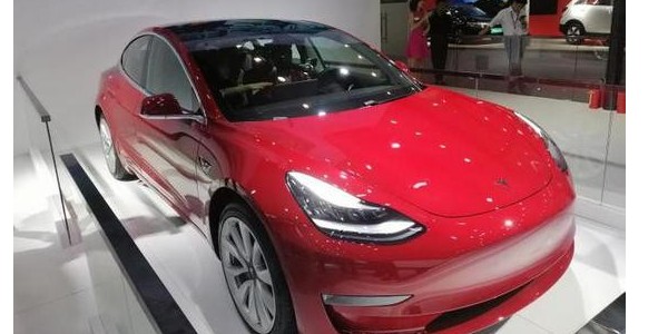 特斯拉：明年1月底前交付中國產Model 3電動汽車